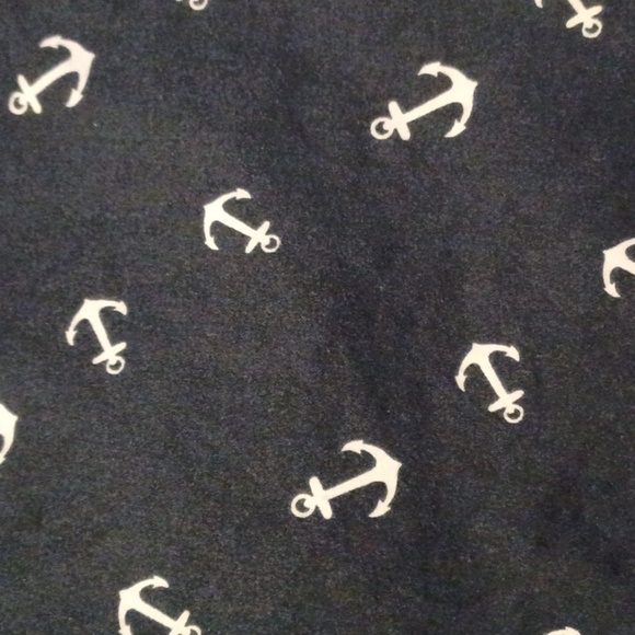 DOCKERS, NAVY BLUE AND WHITE, SHORTS, SIZE6. - Picture 4 of 5